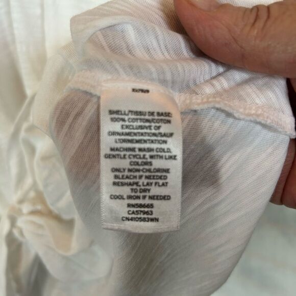 NWT Nordstrom Caslon knotted white Embroidered Flower tee 1X - Picture 7 of 10